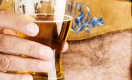 Alkoholkonsum - Bauchfett erhöht das Prostakrebsrisiko