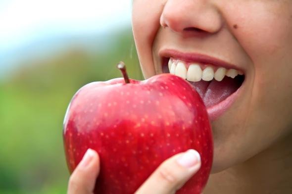 Äpfel senken nachweislich den Cholesterinspiegel.