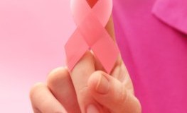Brustkrebs Ribbon - Irrtümer zum Thema Krebs