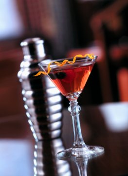 Cocktail Red Martini - The Drinking Man's Diet