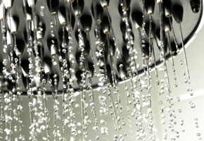 Ein Duschkopf mit Bubble Rain Technologie