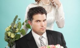 Moderne Hochzeit - Braut und Bräutigam