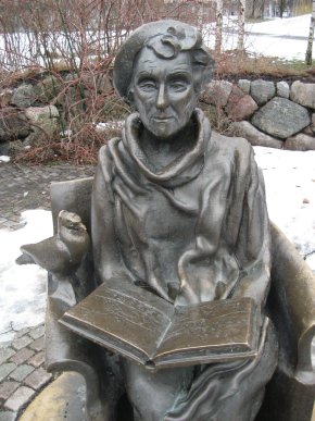 Statue von Astrid Lindgren in Stockholm