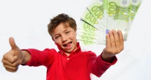 Mit Taschengeld kann man Kinder an den Umgang mit Geld gewöhnen.