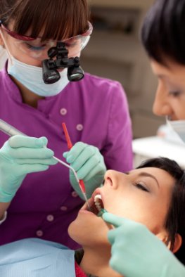 Zahnzusatzversicherung - Die Zahnbehandlungen beim Zahnarzt kann teuer werdenn